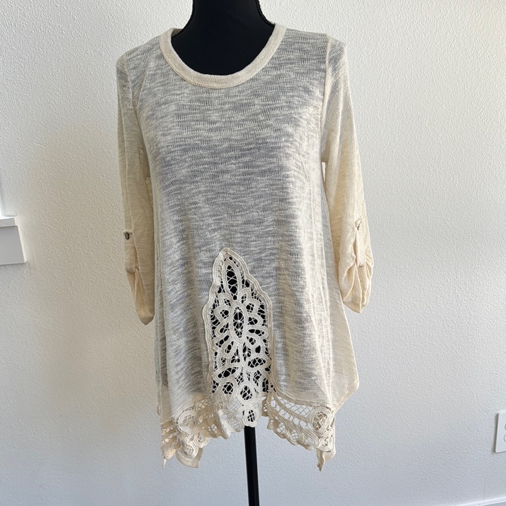 Blu Pepper Cream Embellished Tunic Top long sleeve w/ Asymmetrical Hem,Small,NWT